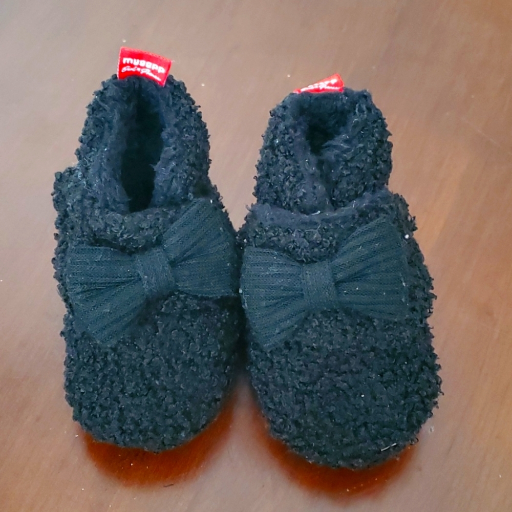 Baby slippers